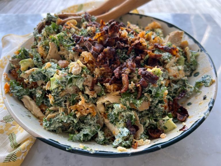 Kycklingssallad med crispy rice